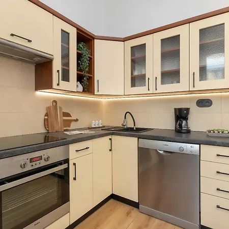 Klimatyczny W Centrum Gdanska Z Udogodnieniami Dla Najmlodszych By Renters Apartman Gdańsk